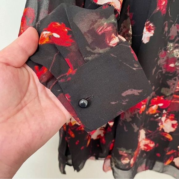 Aritzia Wilfred Lila Ruffle Floral Blouse Whimsigoth - Picture 7 of 9